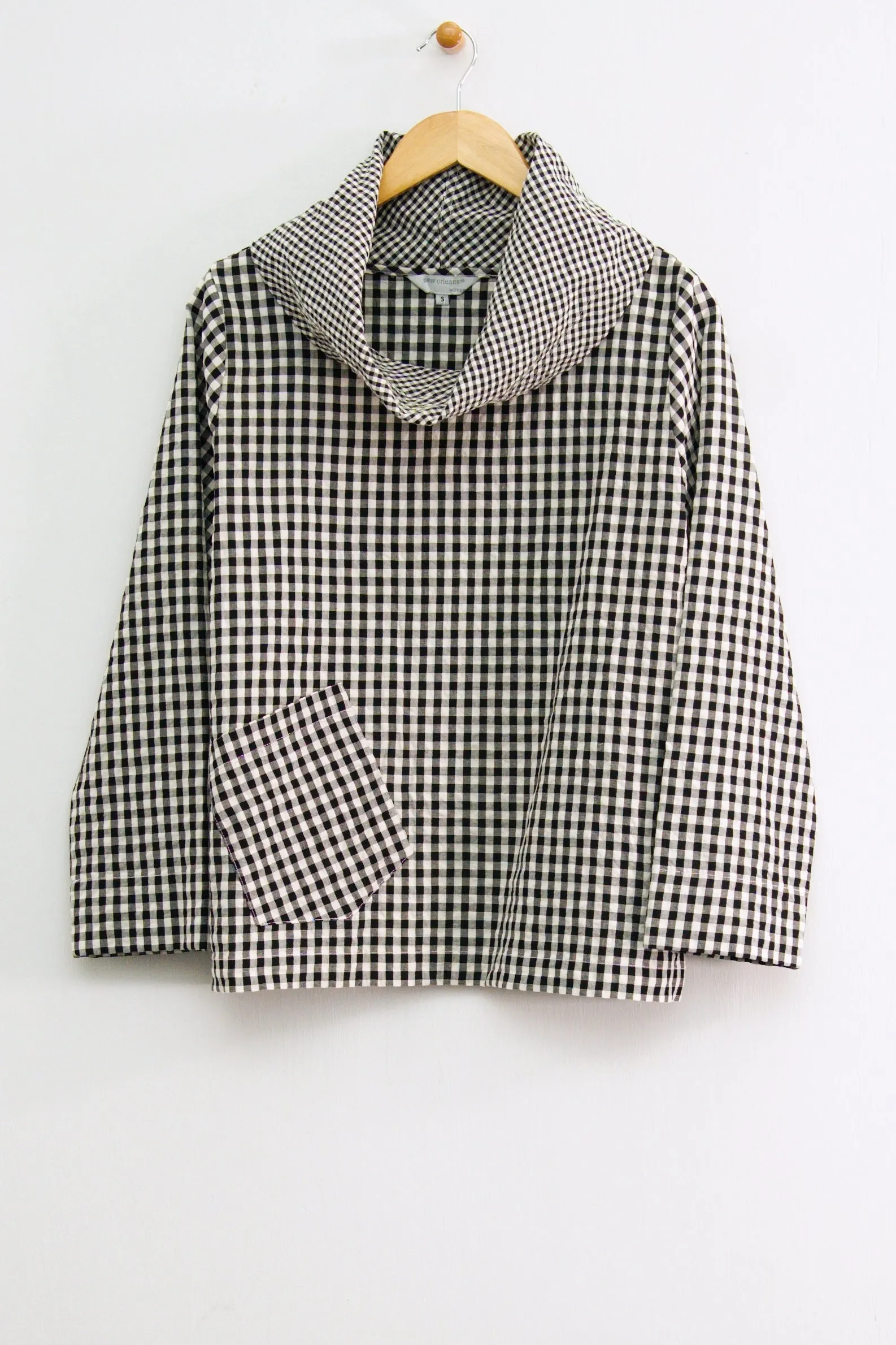 25" ¾ Sleeve Gingham Cowl Top