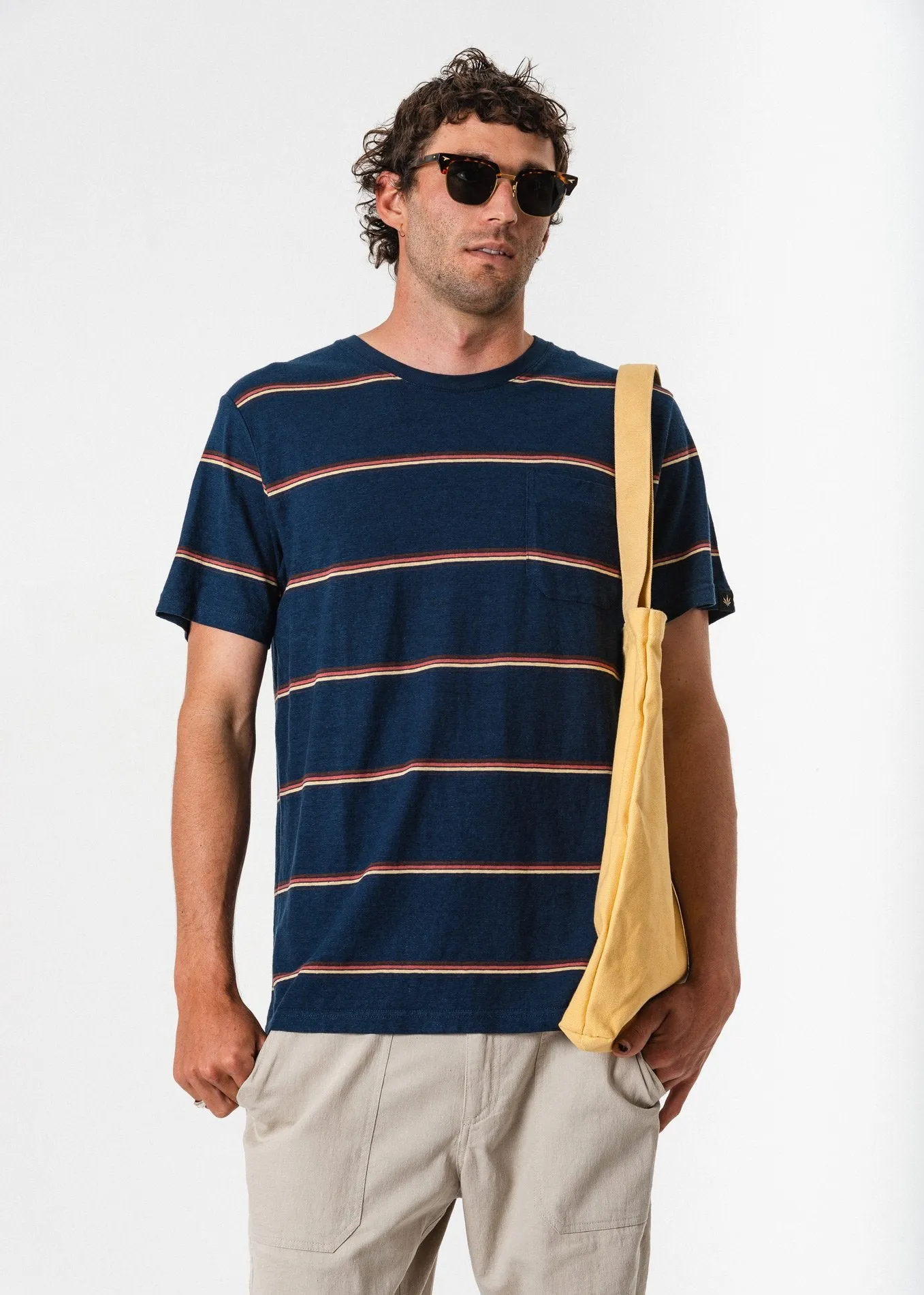 Afends Mens Wanderer - Hemp Standard Fit Pocket Tee