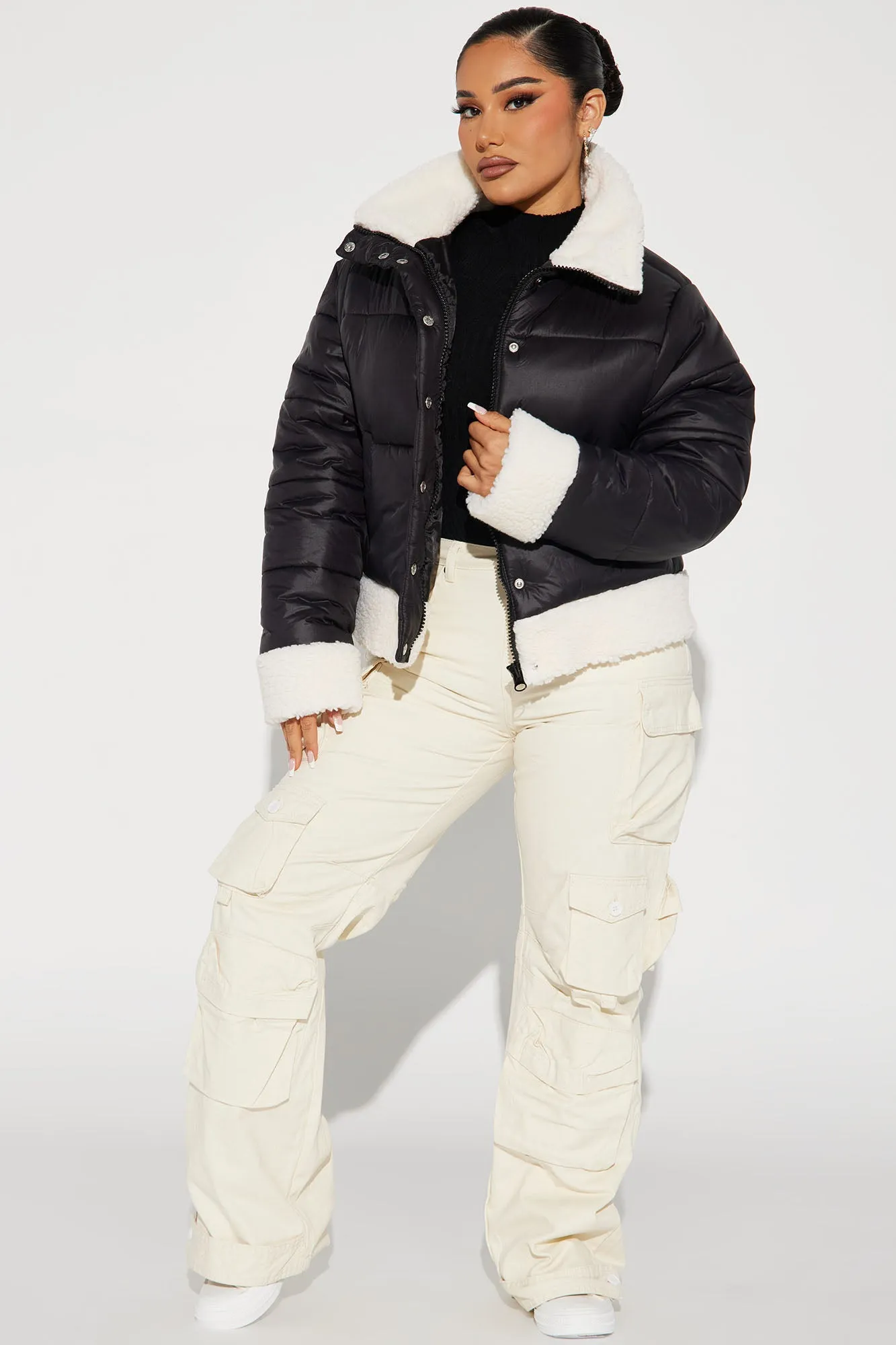 Ain't No Other Puffer Jacket - Black