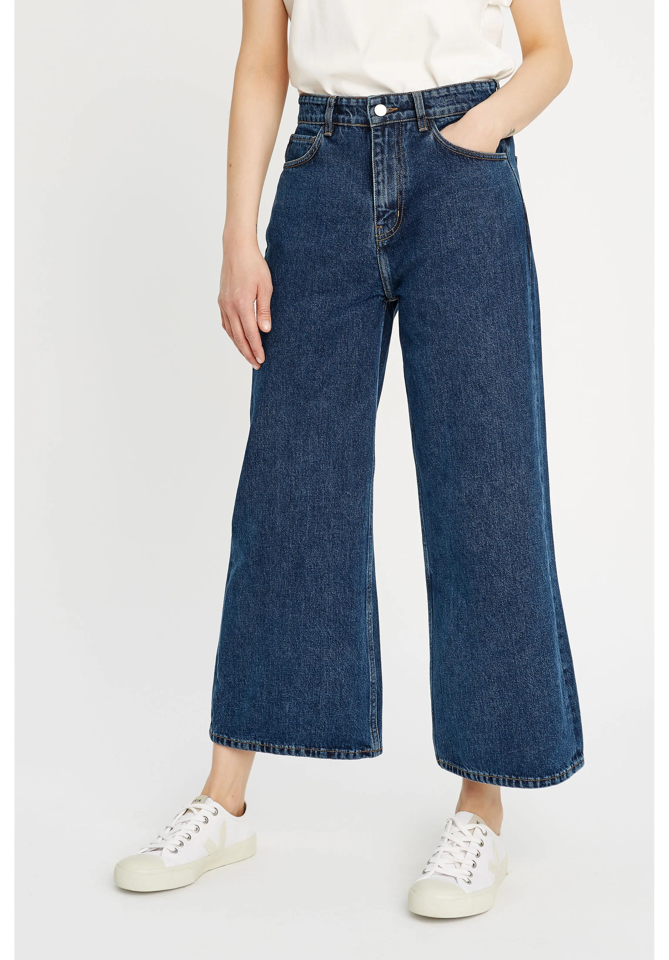 Ariel Wide Leg Jean