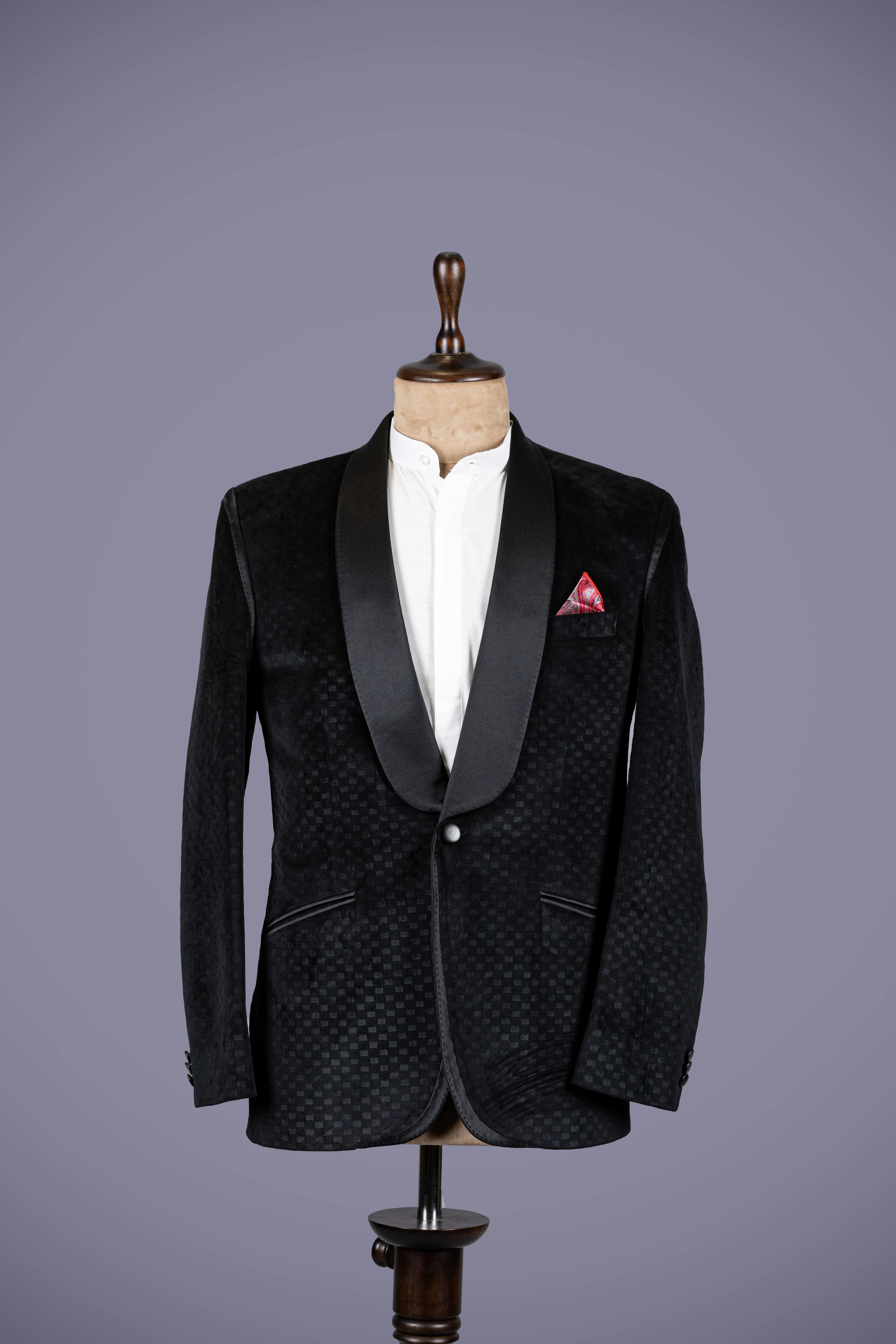 Black Jacquard Blazer for a Touch of Sophistication