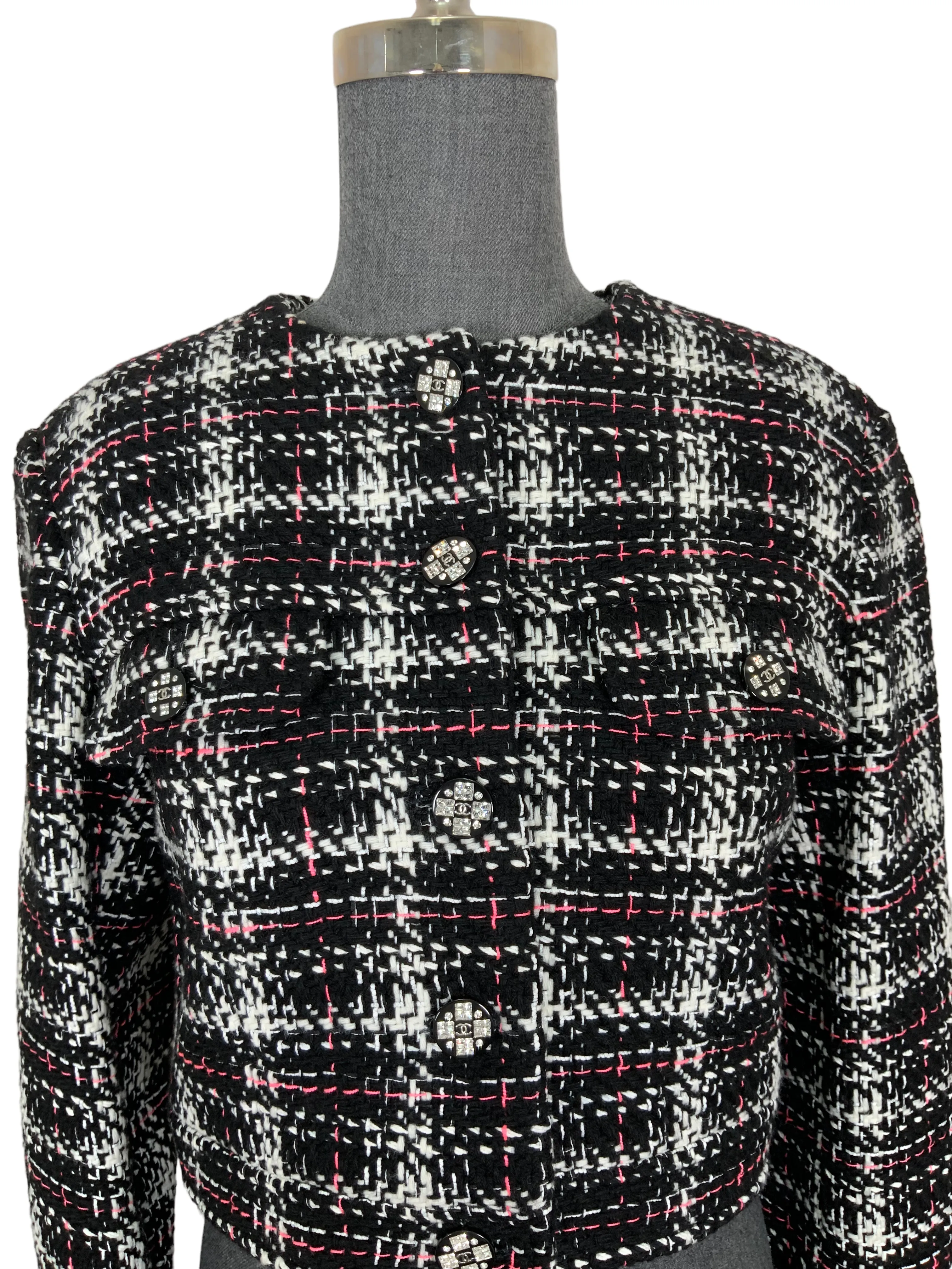 CHANEL Tweed Cropped Jacket Size M NEW