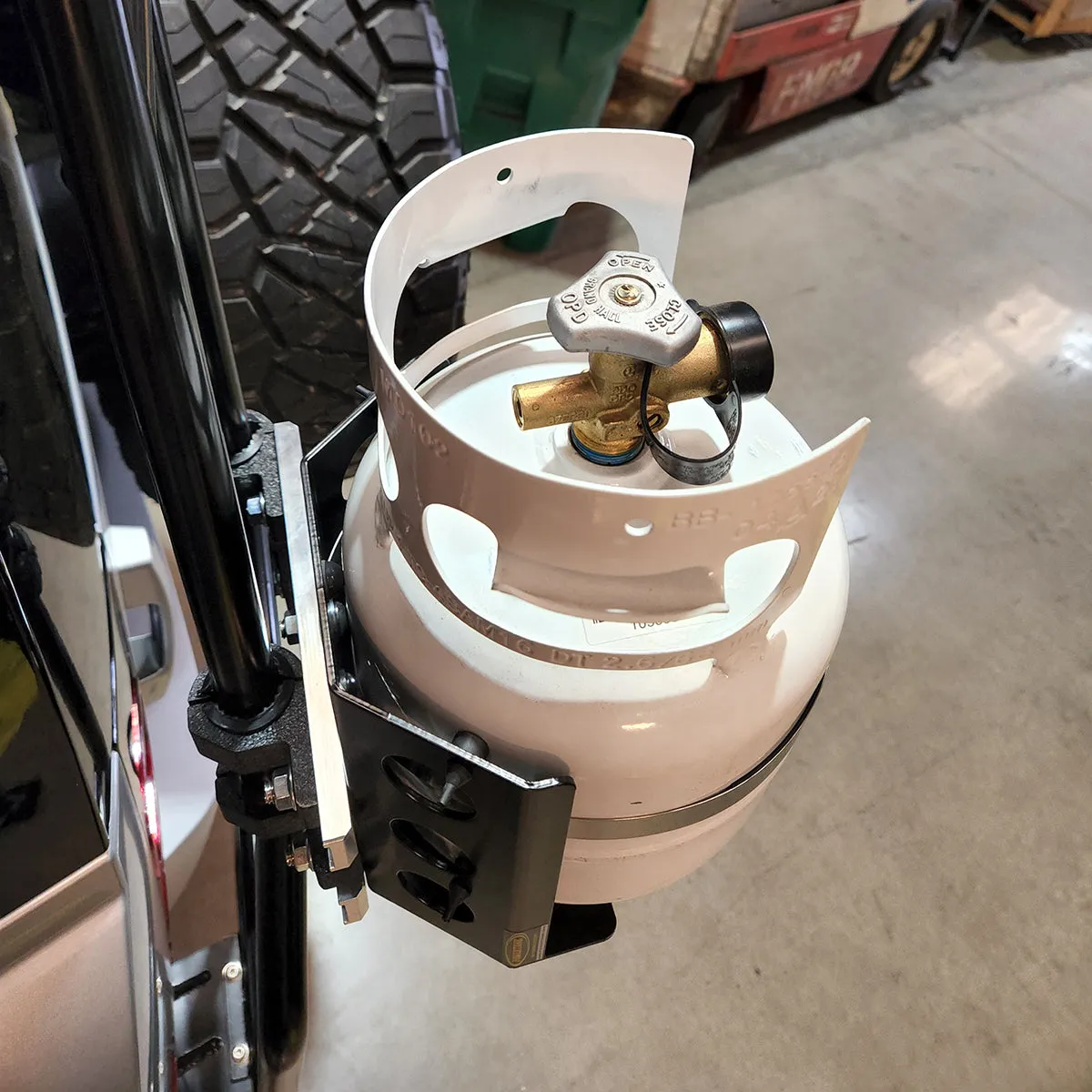 Ladder Cross-Bar Mount for Propane and CO2 Power Tanks