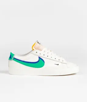 Nike Blazer Low '77 SE Shoes - Phantom / Stadium Green - Old Royal - Black