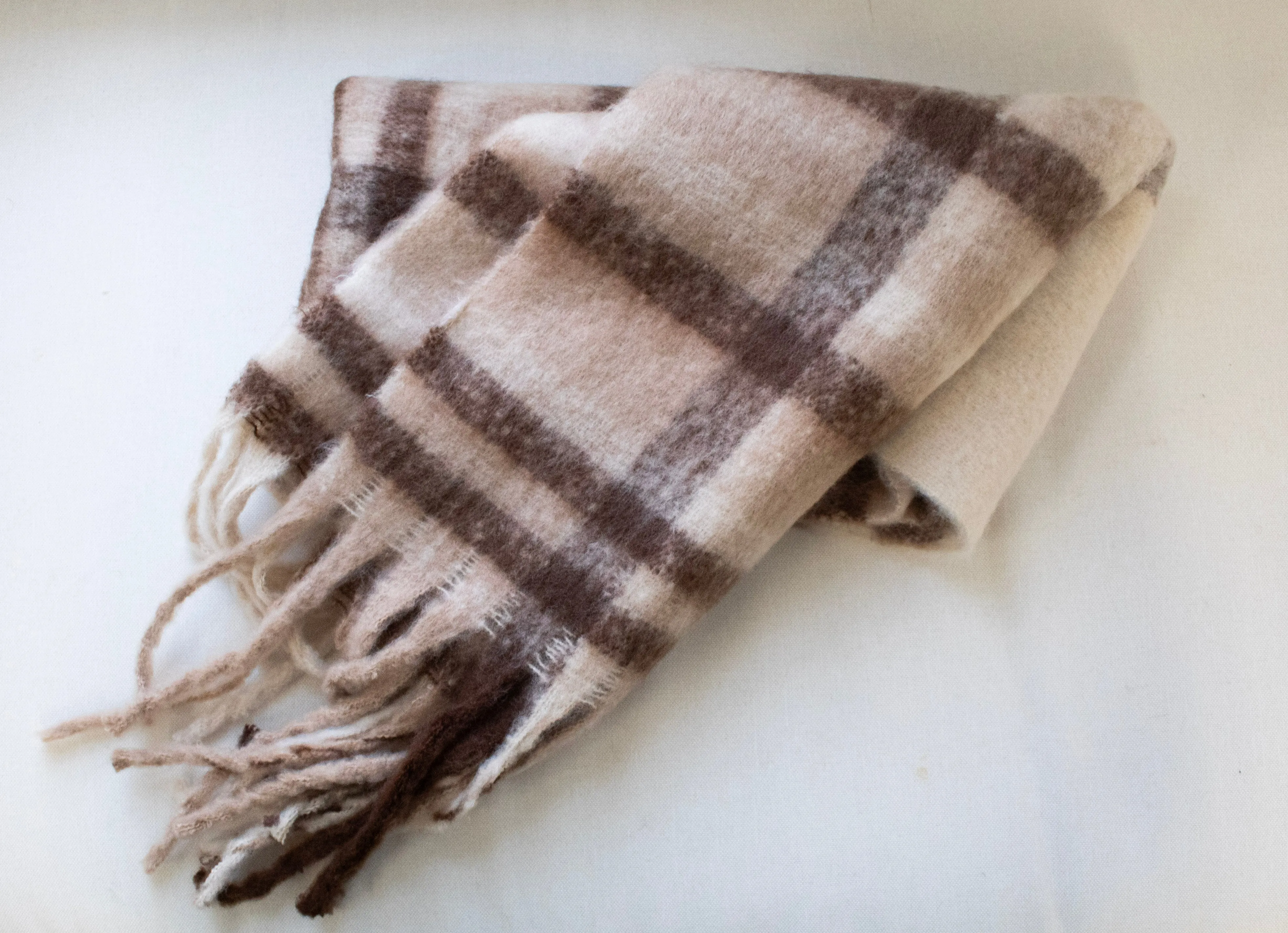 Plaid Scarf with Fringe