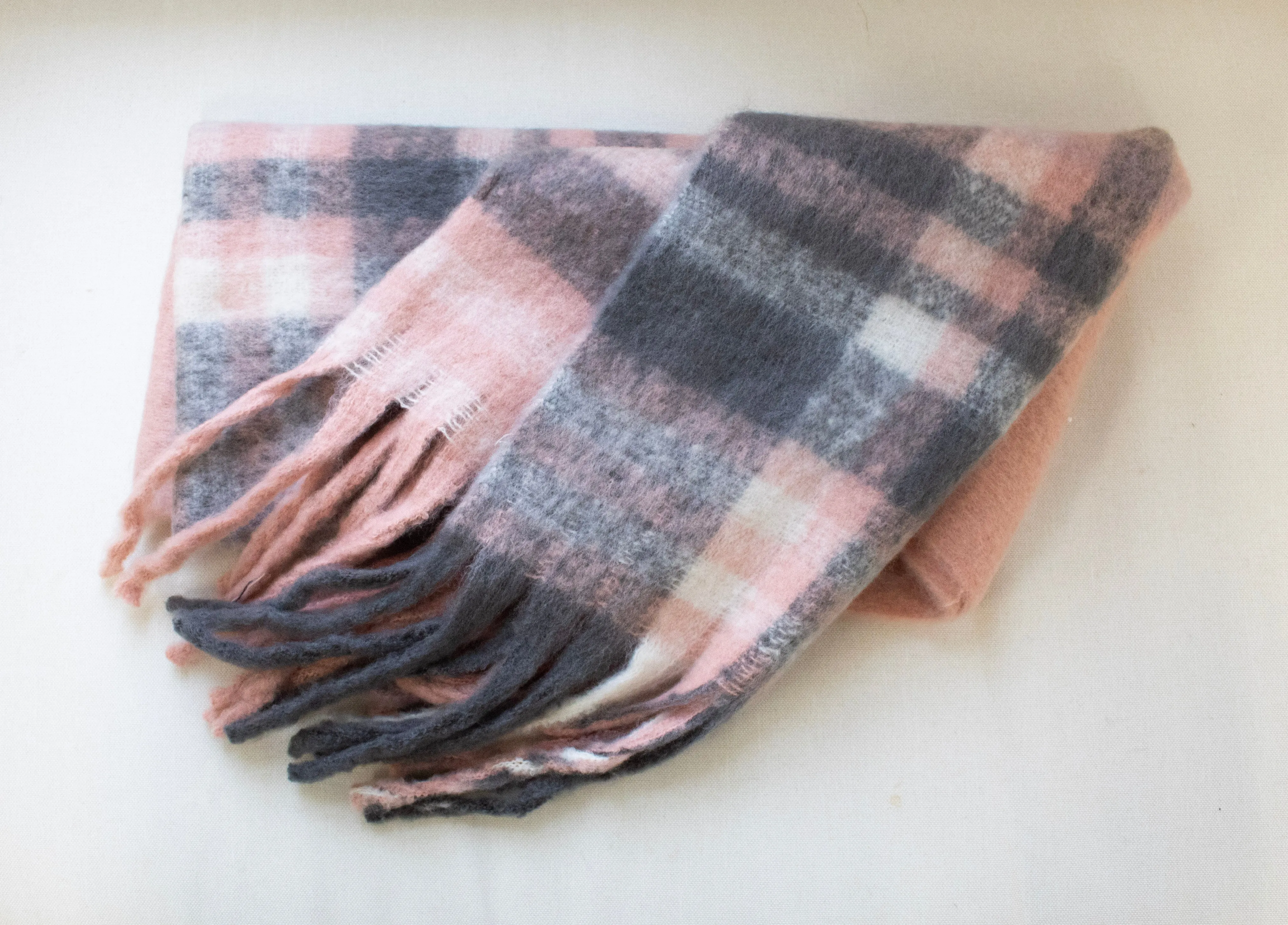 Plaid Scarf with Fringe