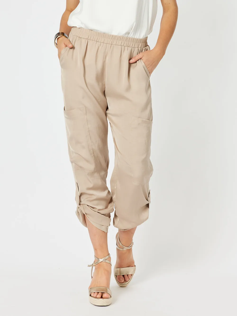 Traveller Luxe Side Button Pant - Caramel