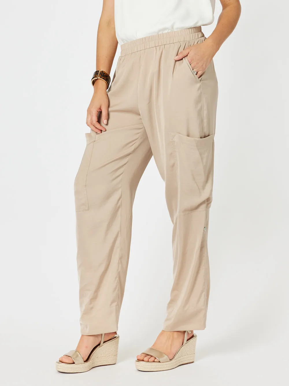 Traveller Luxe Side Button Pant - Caramel