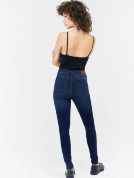 Unpublished Ella Sky High Rise Skinny Jeans