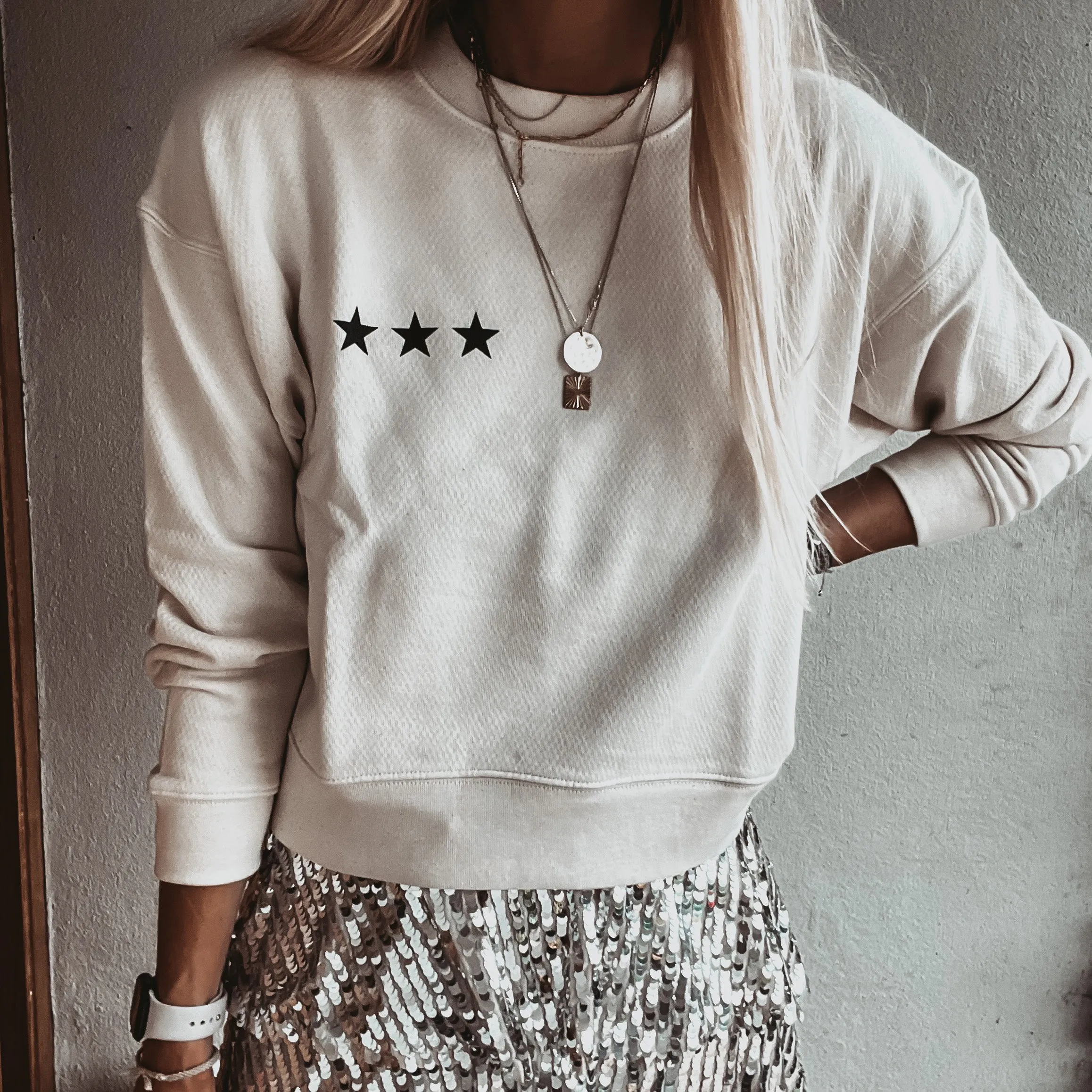 Vintage white IBIZA three stars sweatshirt *slightly cropped fit*