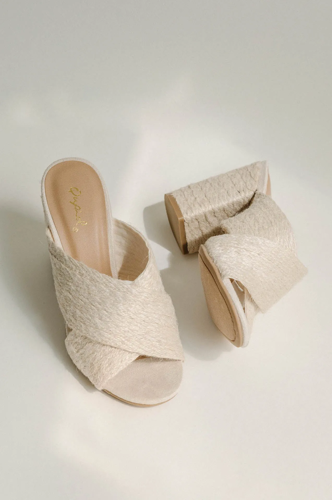 Woven Natural Raffia Heels